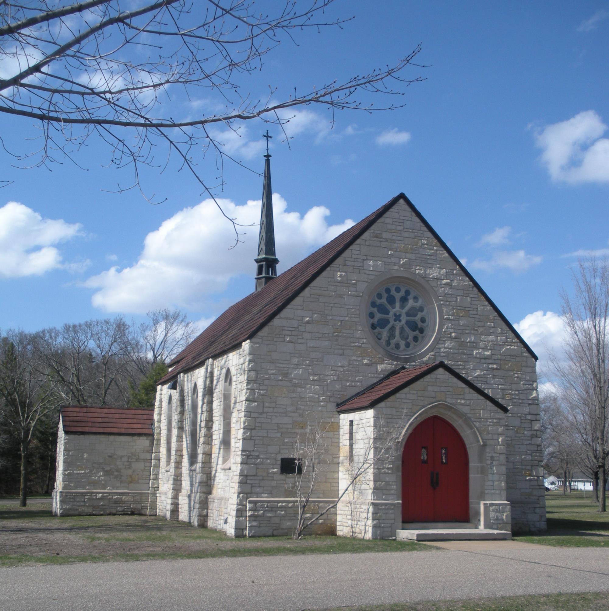 Photo of Hoover Chapel exterior